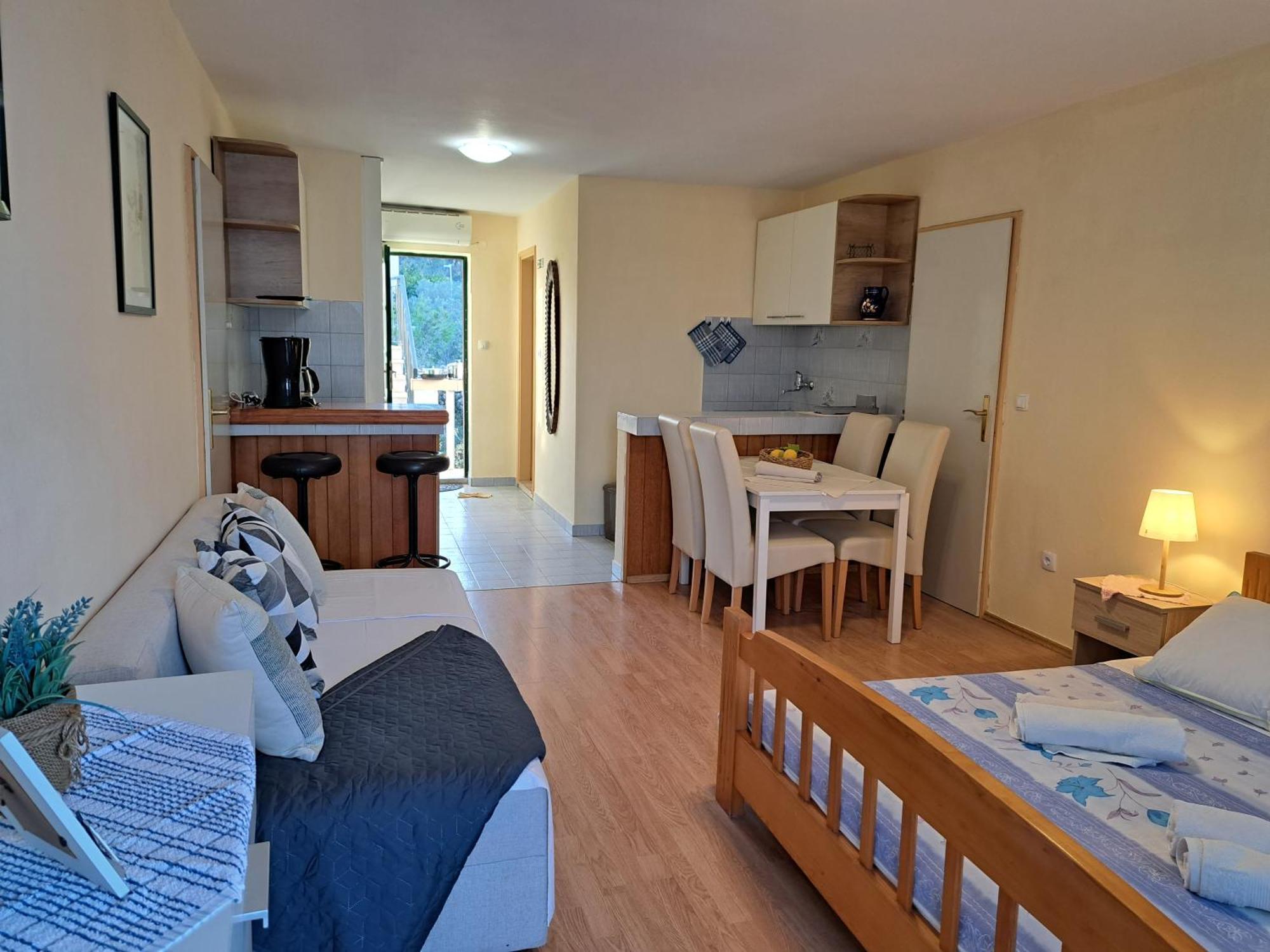 Apartments Ana By The Sea Lumbarda Esterno foto