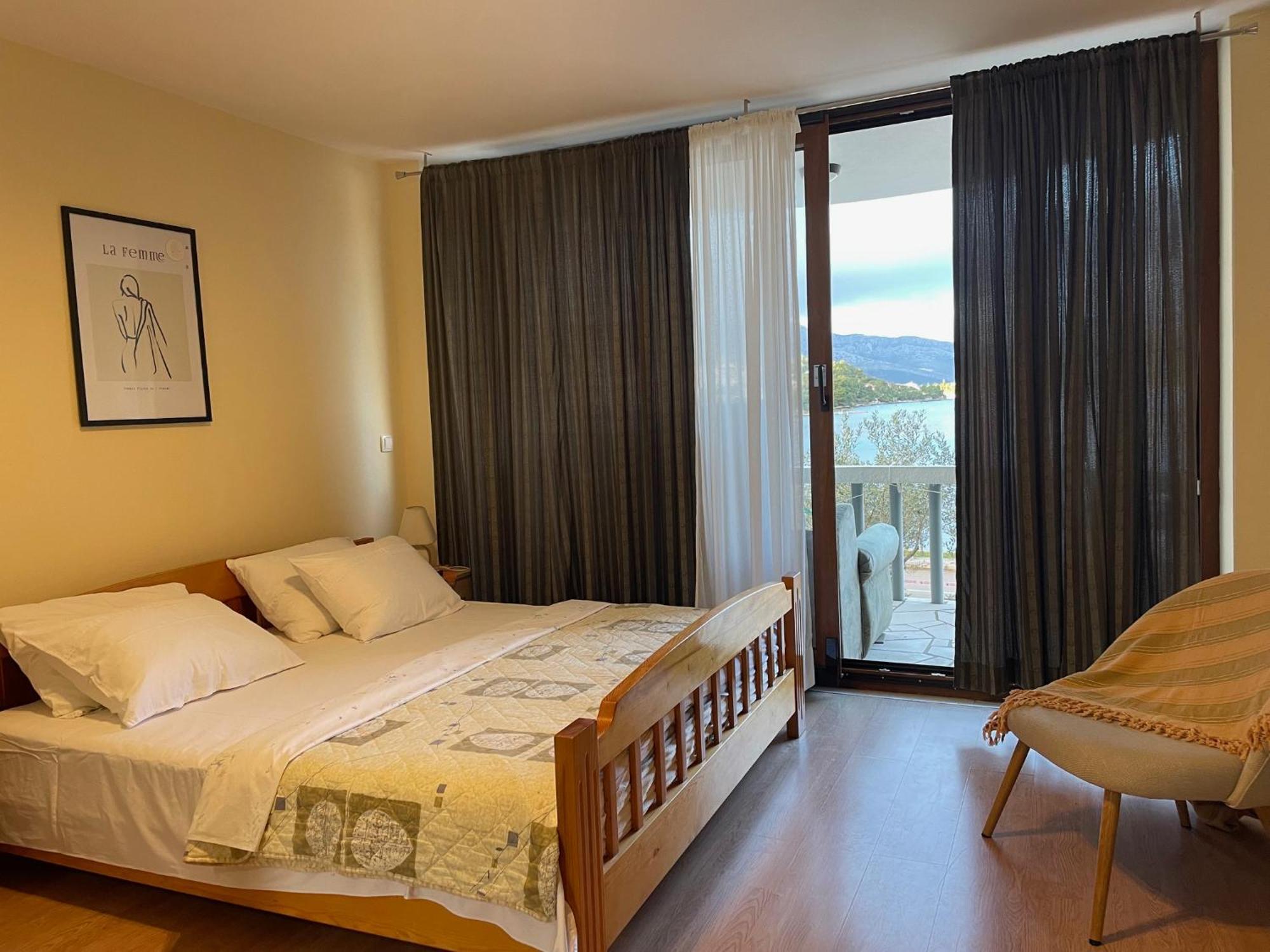 Apartments Ana By The Sea Lumbarda Esterno foto