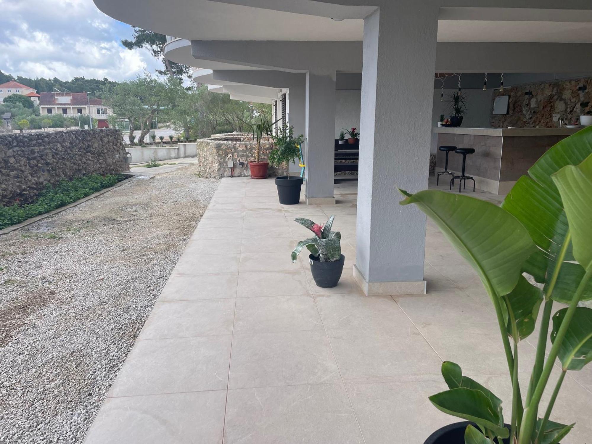 Apartments Ana By The Sea Lumbarda Esterno foto